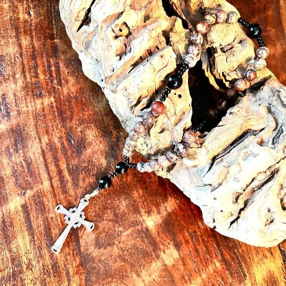 Natural Stone Chaplet Rosary - Picture 10 of 11